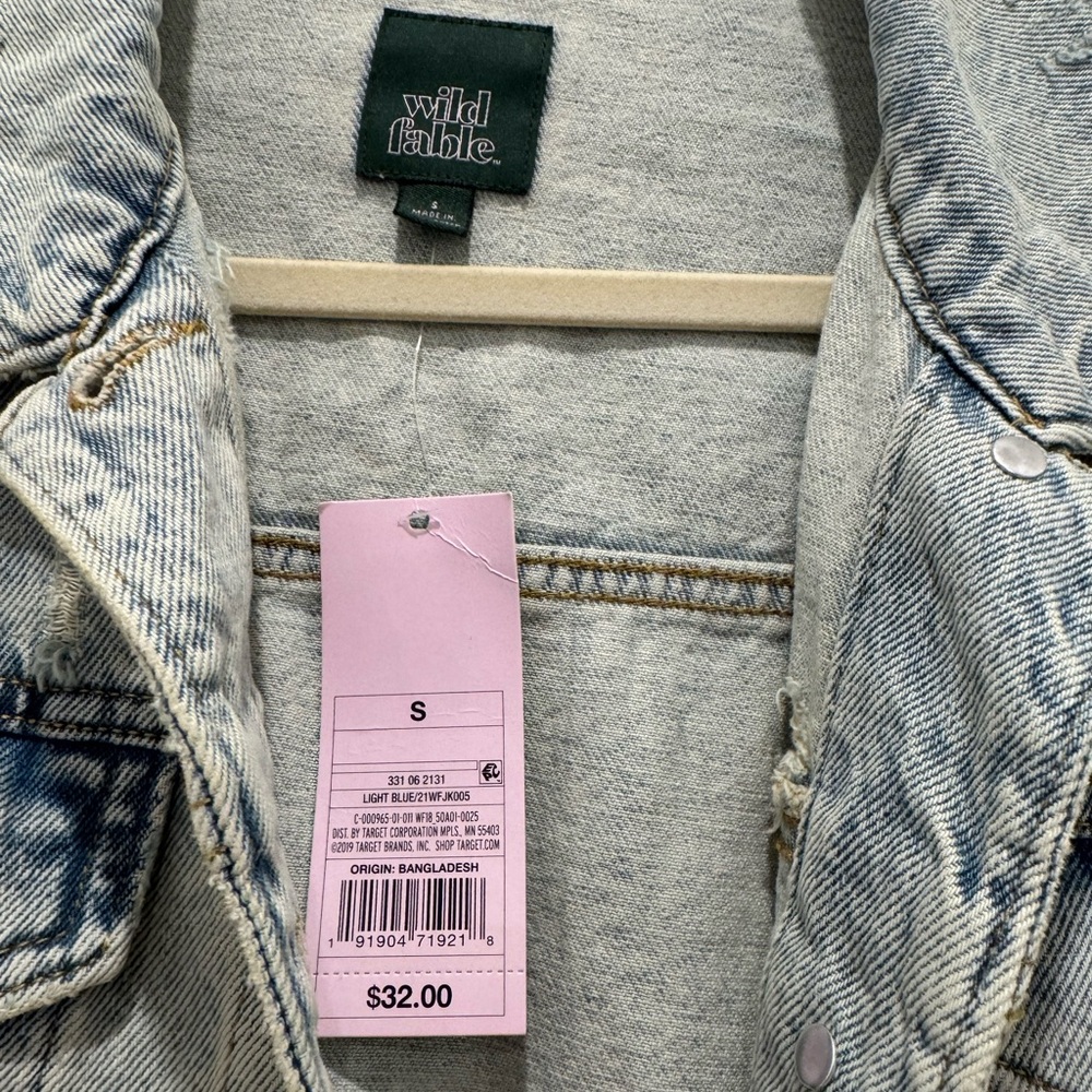 Universal Thread Denim Jacket - Picture 3 of 3